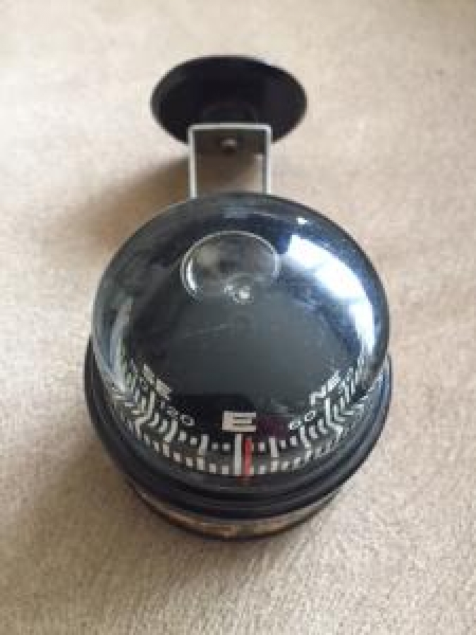 1970 ARAC OTO ÖN CAM SULU PUSULA ALMAN MALI İÇ LAMBALI ORJİNAL 