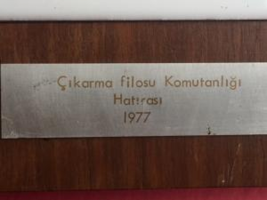 DENİZ ALTI ASKER CIKARMA FİLO KOMUTANLIGI PORSELEN ŞİLT 1977 