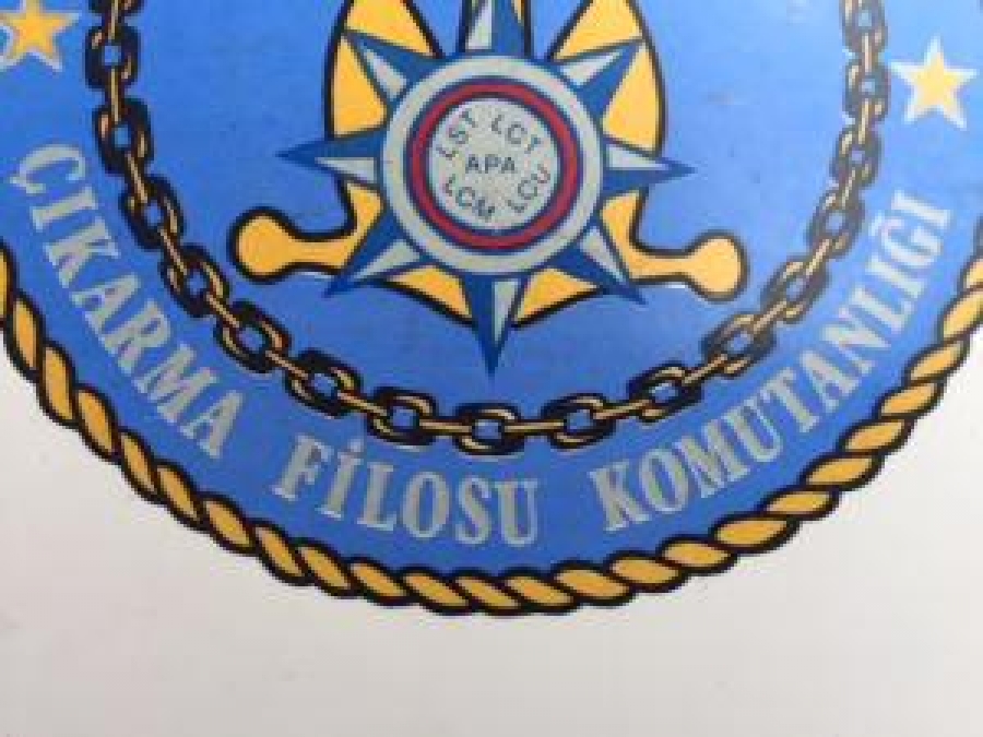 DENİZ ALTI ASKER CIKARMA FİLO KOMUTANLIGI PORSELEN ŞİLT 1977 