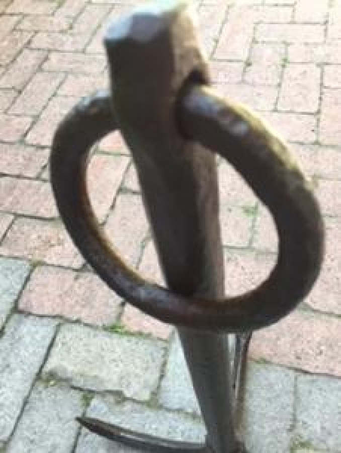 EL DÖĞME DEMİR 4 UCLU HALKALI CIPA 65 CM BOYUNDA