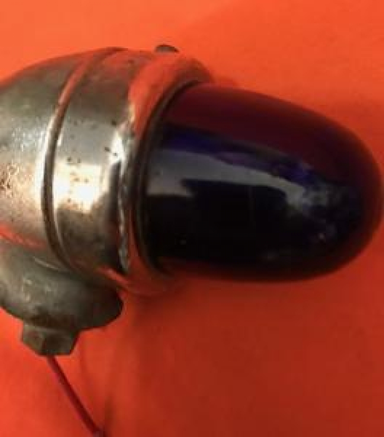 İÇ SÜS RENKLİ OTO LAMBASI