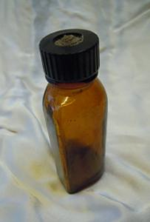 KAPAKLI BOŞ İLAÇ ŞİŞE