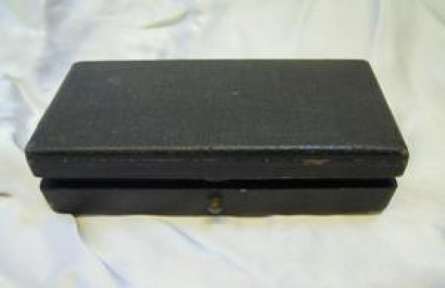 KUTUSUNDA AYARLANABİLİR METAL TIP ALETİ