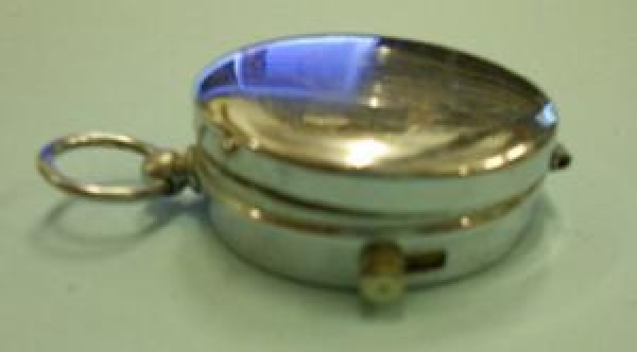 METAL KROM KASA CAM KADRAN KAPAKLI KULPLU İBRELİ PUSULA 