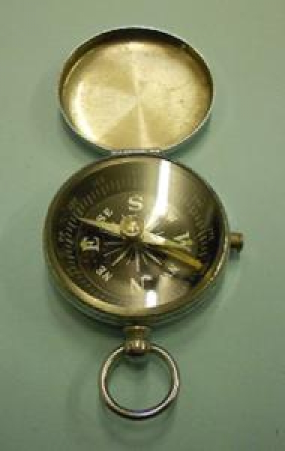 METAL KROM KASA CAM KADRAN KAPAKLI KULPLU İBRELİ PUSULA 