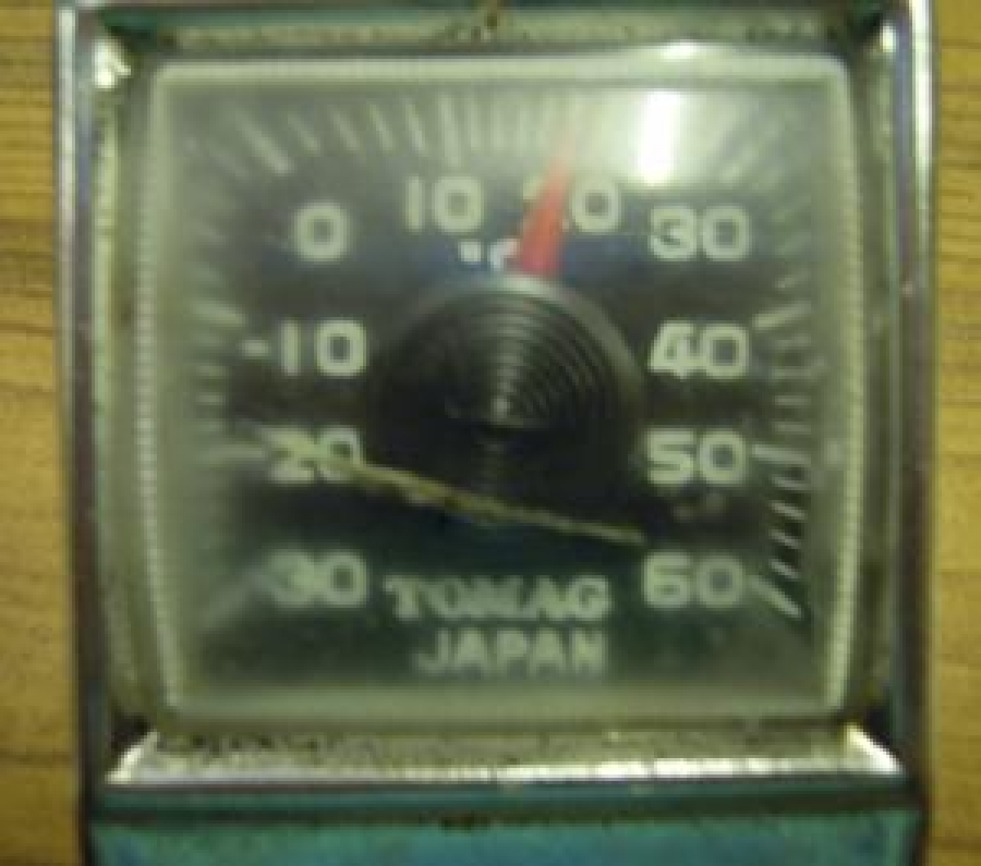 OTO AKSESUAR KROM TABAN MIKNATISLI TERMOMETRE TOMAG JAPAN 