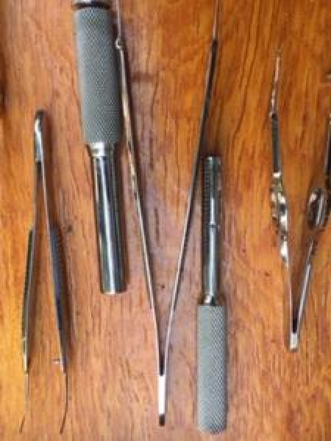 PLASTİK CERRAHİDE KULLANILAN HASSAS OPERASYON AMELİYAT EL ALETLERİ KARIŞIK FARKLI 12 ALET 