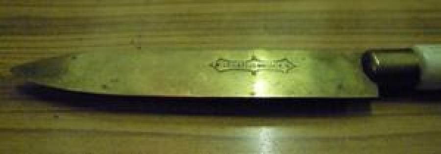 PORSELEN SAP UCHATIUS BRONCE MEKTUP ACICI