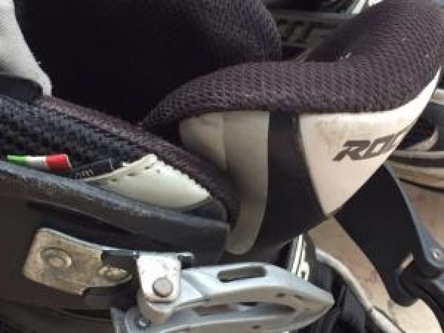 PROFOSYENEL BAUNER İNLİNE ROCES 400714 Y 200 FİTNESS PATEN SIRALI 4 TEKERLEKLİ PATEN COK İYİ KONDİSYONDA