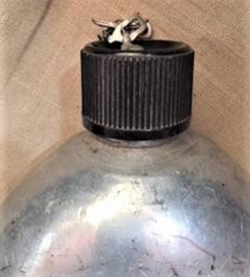 AMERİKAN MALI ASKER ALİMÜNYUM METAL MATARA BAKALİT KAPAKLI 