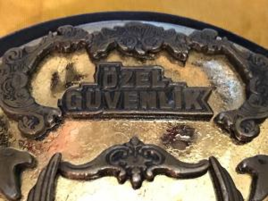 KOKART ÖZEL GÜVENLİK PİRİNC METAL DERİ KEMERE TAKILAN KİMLİK 