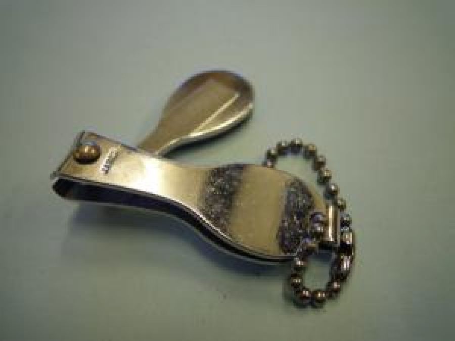 MÜZİK ALETİ ŞEKLİNDE TIRNAK MAKAS