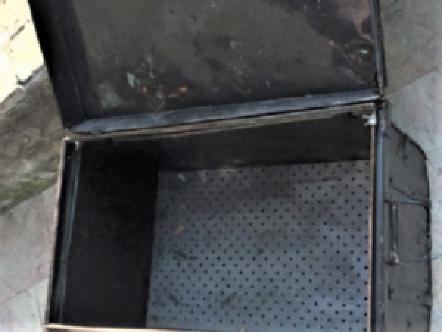 1941 NAZİ ADOLF HİTLER CEPHANE MUHİMMAT SANDIK METAL ÜZERİ NAZİ  ARMALI TAŞIMA KULP VE KİLİT APARATLI ORJİNAL 