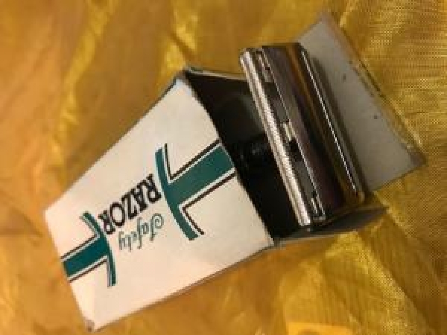 SAFETY RAZOR KUTUSUNDA MEKANİK JİLET Lİ PASLANMAZ ÇELİK TIRAŞ MAKİNE