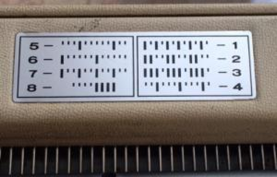 SİLVER SK-300 TRİKOTAJ MAKİNESİ JAPON MALI ÇANTA TİPİ 