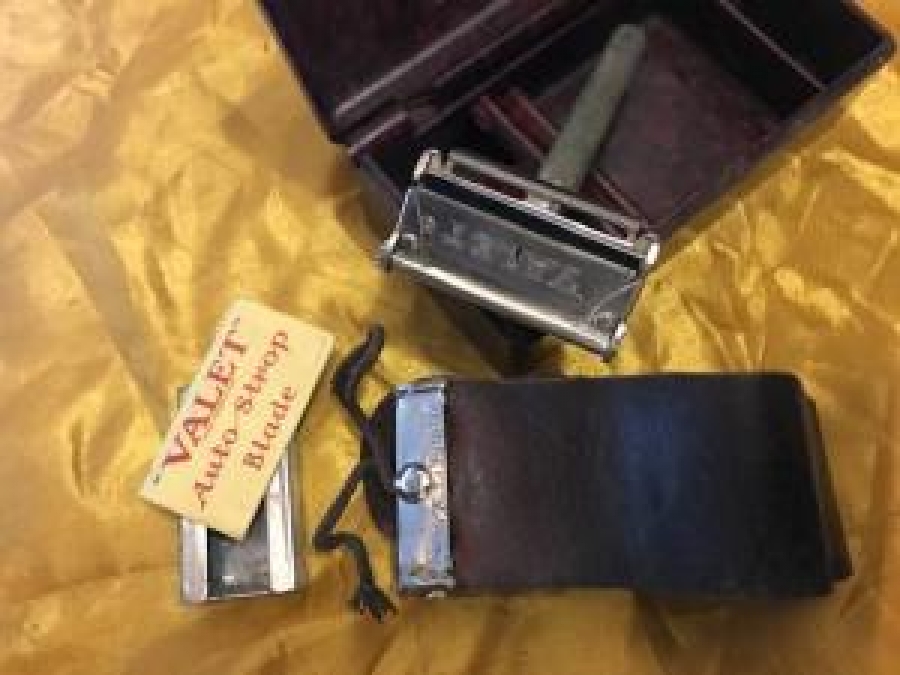 1930 VALET AUTO STROP SAFETY RAZOR BAKALİT KUTUSUNDA TAM TIRAŞ TAKİM JİLET 