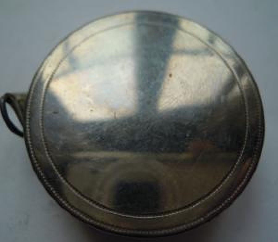 BİR METRE LİK BEZ ŞERİTTEN YAPILMIŞ DIŞI METAL KROM ÖLÇÜ 