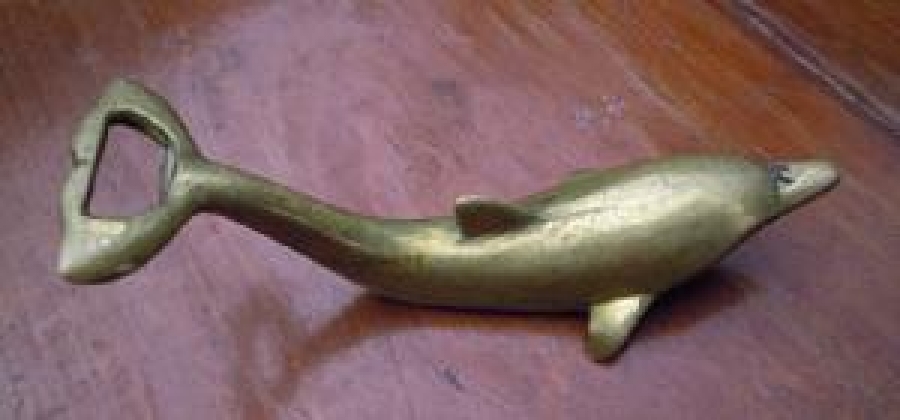 BRONZ YUNUS BALIK İKİ AMAÇLI MEŞRUBAT KAPAK AÇACAK 