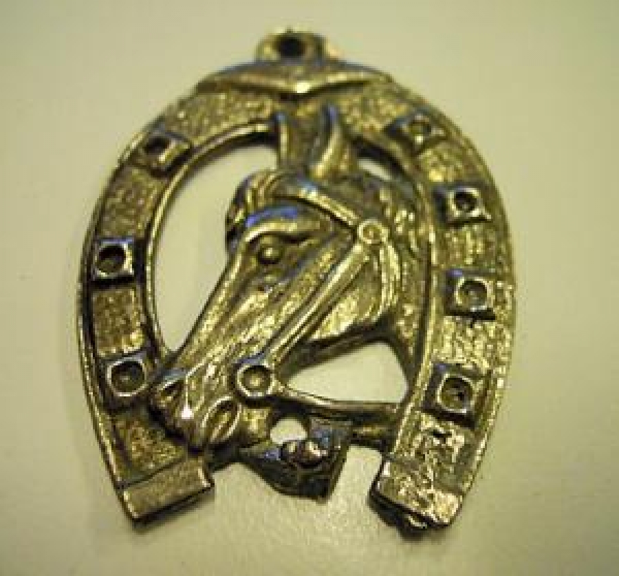 DÖKÜM AT NALI UĞUR VE NAZARLIK