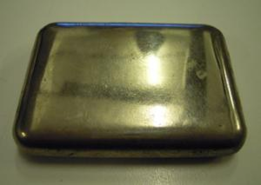 İŞLEMELİ METAL KAPAKLI SİĞARA TABAKA