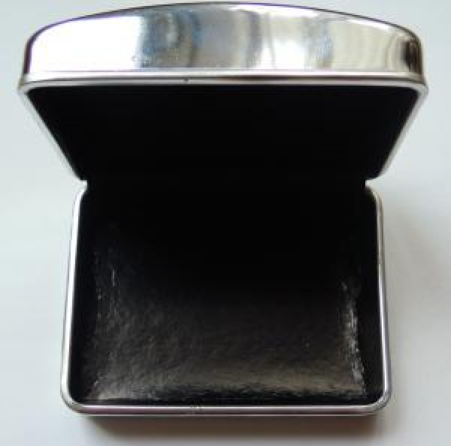 SABUN KOYULAN SEYAHAT KUTU PASLANMAZ KAPAKLI