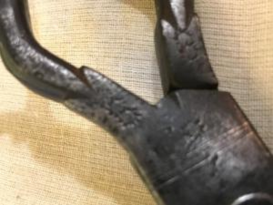 SICAK DÖGME DEMİR MAKAS ÜZERİ EL İŞLEMELİ BÜYÜK BOY 