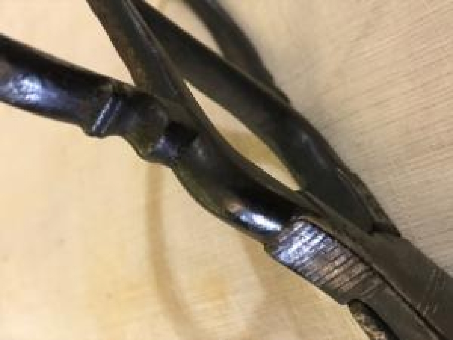 SICAK DÖGME DEMİR MAKAS ÜZERİ EL İŞLEMELİ BÜYÜK BOY 