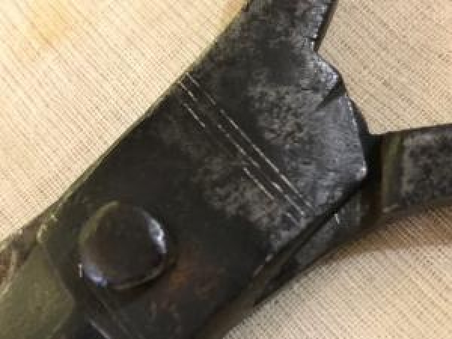 SICAK DÖGME DEMİR MAKAS ÜZERİ EL İŞLEMELİ BÜYÜK BOY 