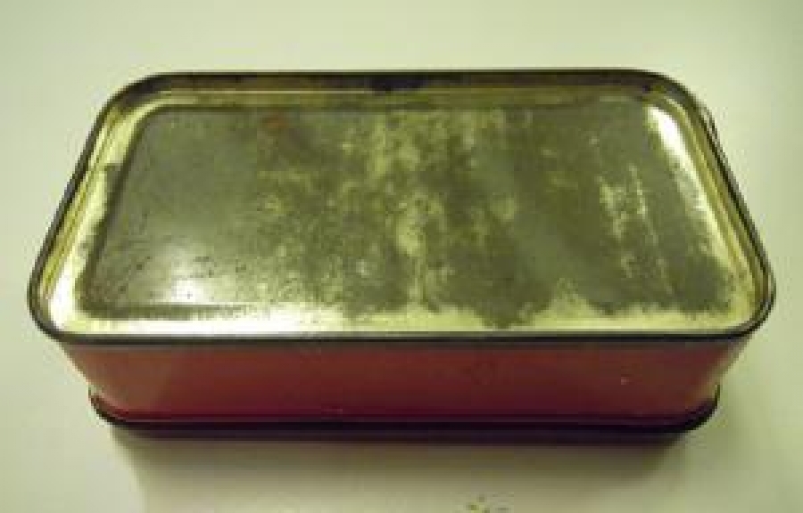 SINGER DİKİŞ MAKİNASI ALETLERİ TENEKE KUTU