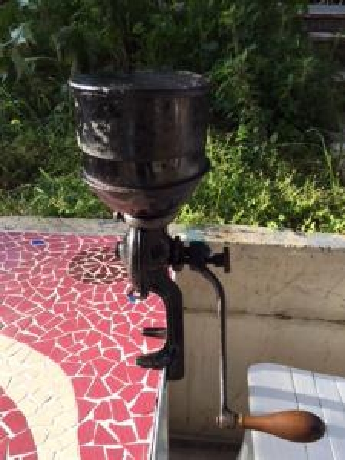 1909 LANDERS FRARY & CLARK NEW BRİTAİN CONN USA 012 COFFE MİL KAHVE ÇEKİCİ MEKANİK KOLLU DEĞİRMEN 