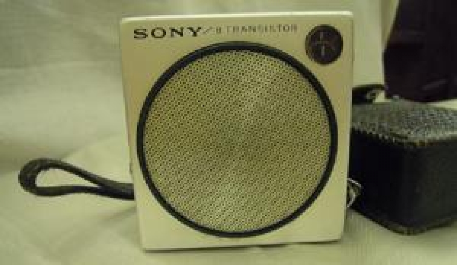 1960 MODEL SONY RADIO 2 R - 21 8TRANSISTOR SONY MİNİATURE RADİO SUPERHETERODYNE FREQUENCY