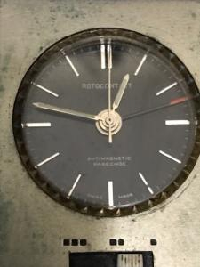 1964 TELEFUNKEN TİCCOLO RADİO POCKET MEKANİK KURMALI ALARM SAATLİ 