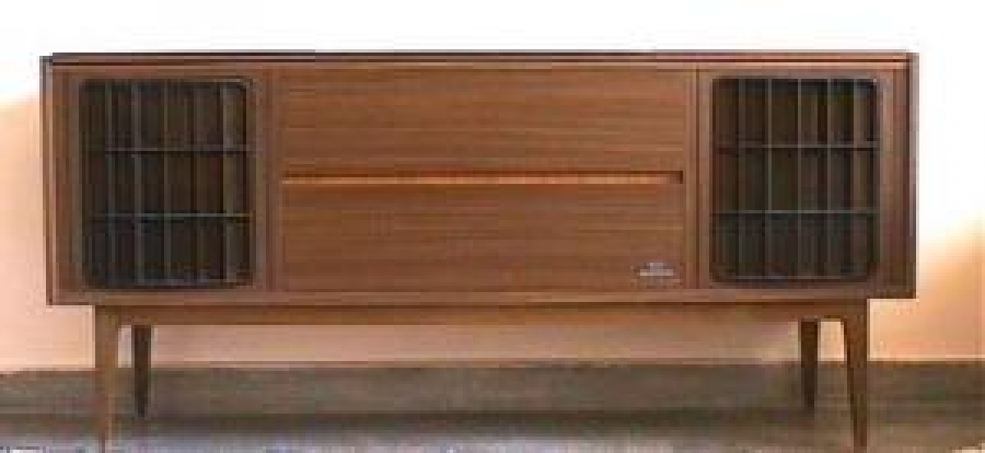 GRUNDIG ROSSINI AUDIOPRISMA 6 STEREO KARBON HOPERLER SİSTEMLİ MÜZİK SETİ RADYO PİKAP 1973 