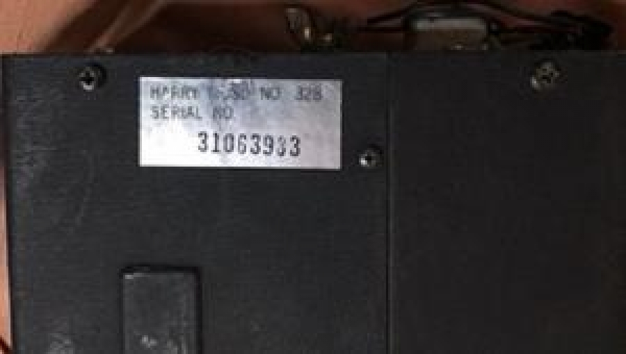 HARRY MOSS STEREO 4 KANAL KARTUŞ KASET ÇALAR OTO TEYP 