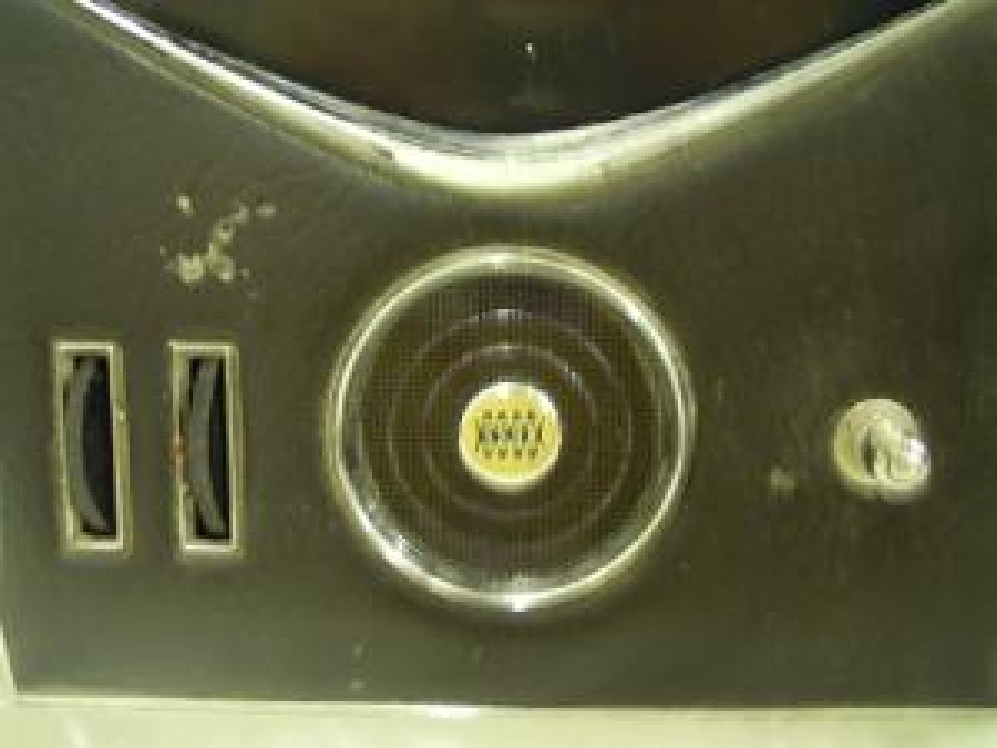 MASA ÜZERİ KALEMLİ RADYO POSS TRADE MARK REG. U.S. PARTT. OFF.ISSUED. 