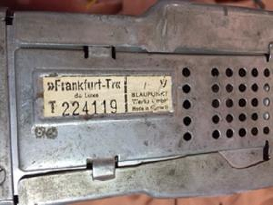 MEKANİK HAFIZALI BLAUPUNKT FARNKFURT TR DE LUXE KLASİK RADYO FM - 1964 