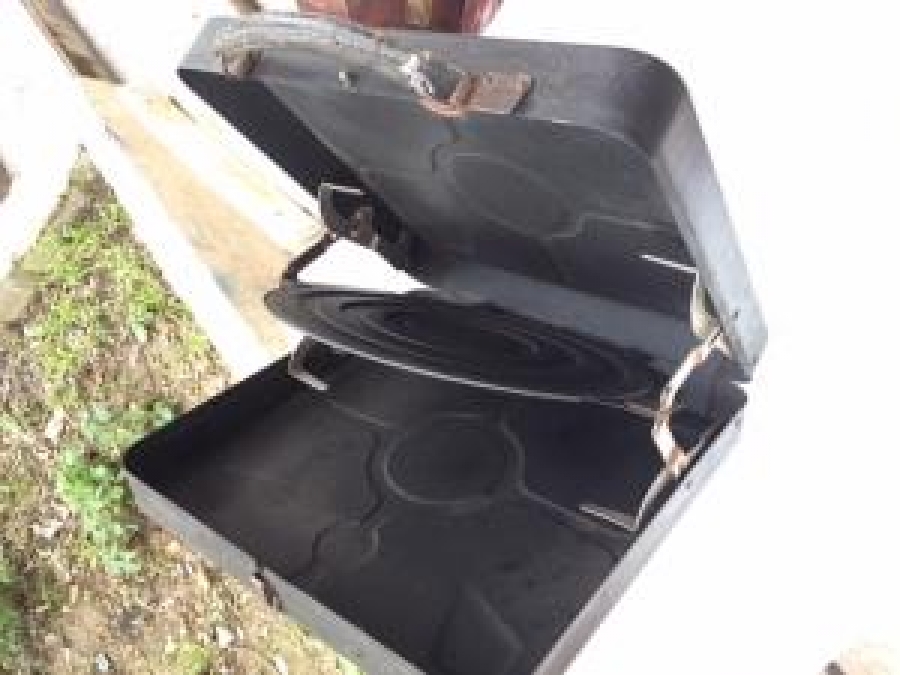 ORJİNAL METAL TAŞ PLAK TAŞIMA CANTASI THE GRAMOPHONE COMPANY LTD REGISTERED TRADE MARK SAHİBİNİN SESİ 