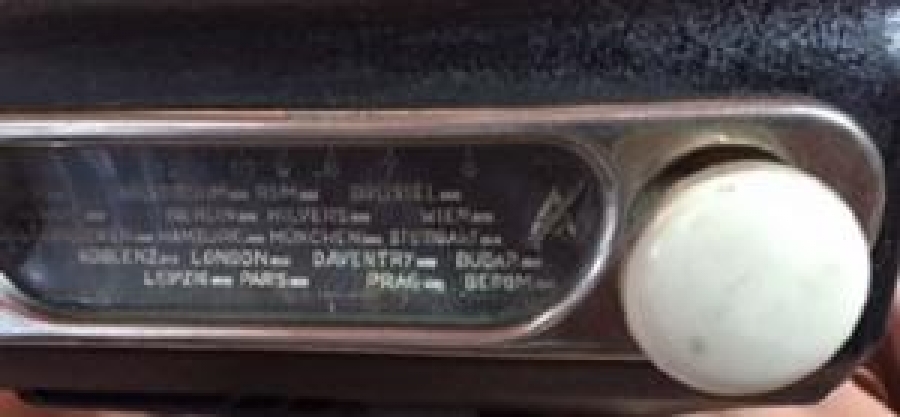 OTO RADYO TRANSİSTÖRLU MEKANİK TEK ORTA DALGA 