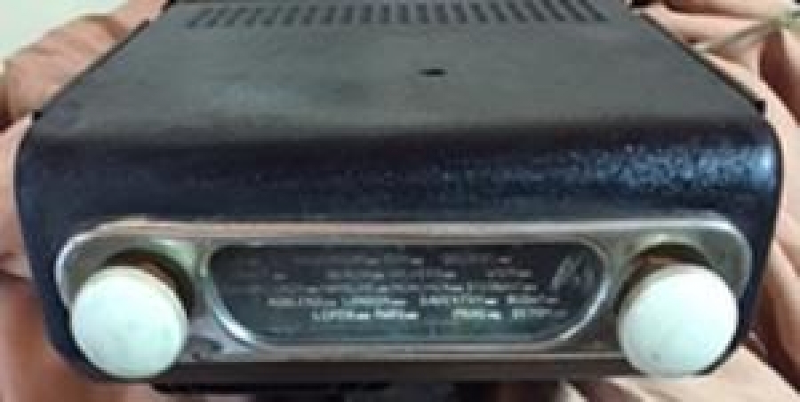 OTO RADYO TRANSİSTÖRLU MEKANİK TEK ORTA DALGA 