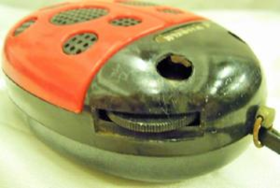 PİLLİ RADYO WILHELM BRIT ISH REGISTRATION NO.967397 MADE İN HONG KONG RADYO 