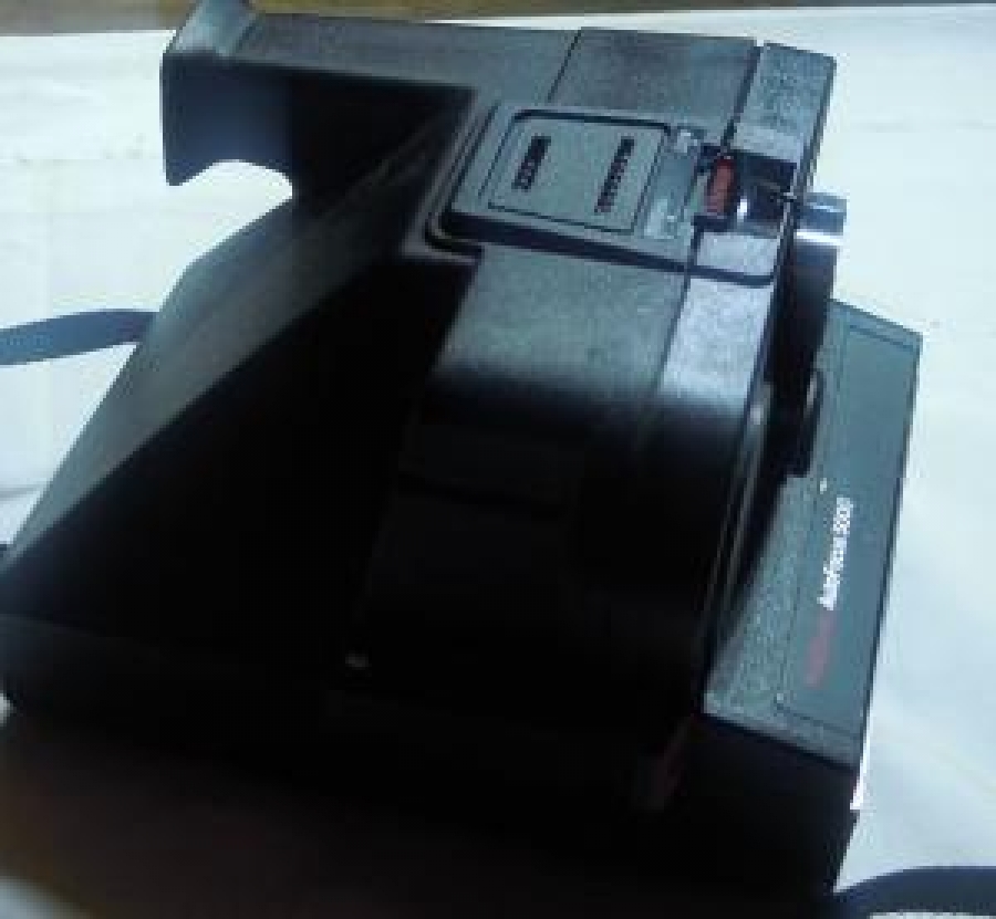 POLAROID LAND CAMERA AUTO FOKUS 5000 ANLIK ÇEKİM FOTOĞRAF MAKİNE 