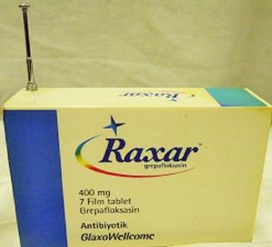 RAXAR ANTİBİYOTİK İLAÇ KUTUSU ŞEKLİNDE PİLLİ RADYO 