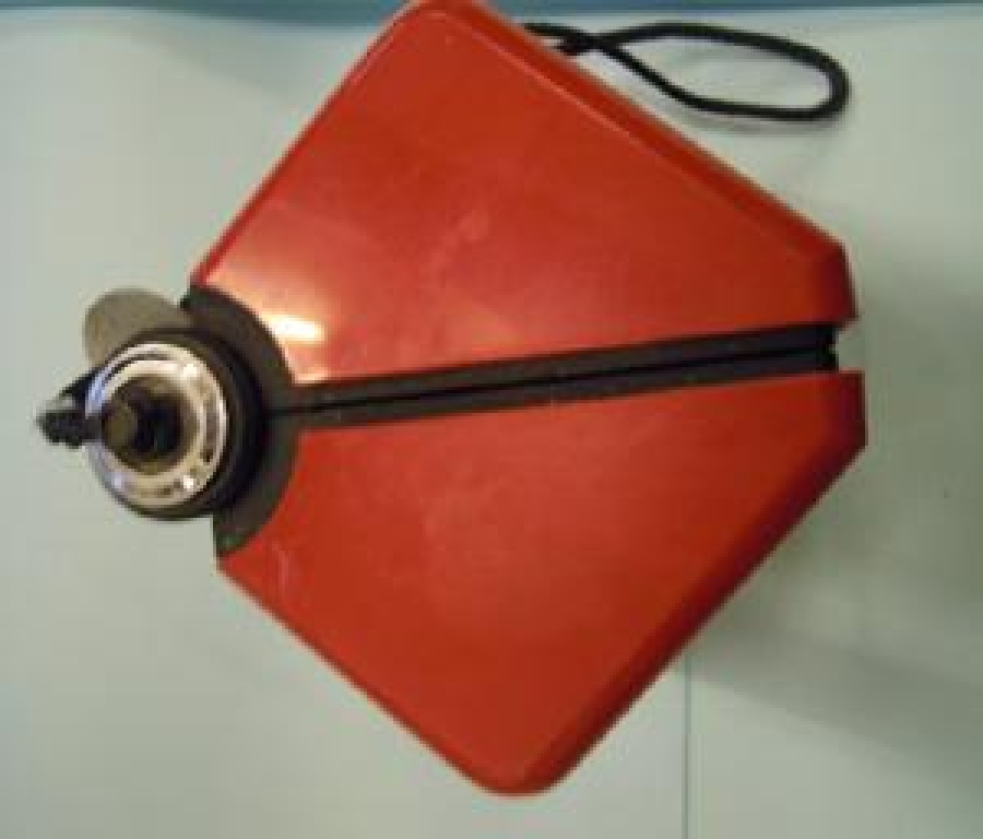 SONY MODEL TR 1818 AM BOX RADYO KÜP ŞEKLİNDE AÇILIR KOLEKSİYON 