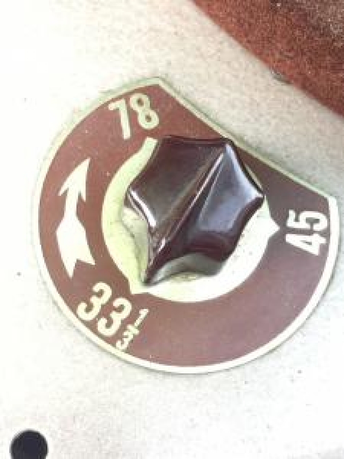 SUPRAPHON DEC PİKAP 33,45,78 DEVİR 220 VOLT DÖNERLİ ÇİFT İĞNE DEK KAHVERENGİ BAKALİT KOL