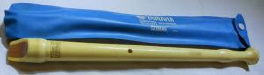 YAMAHA ORJİNAL KABINDA FLÜT ALMAN ÜRETİMİ