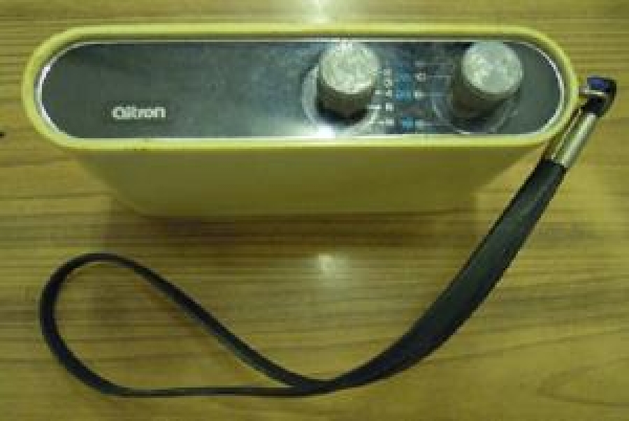 AİTRON AIE-1241 MW RADYO BRİTİSH 1970 HON KONG PİLLİ CEP RADYO 