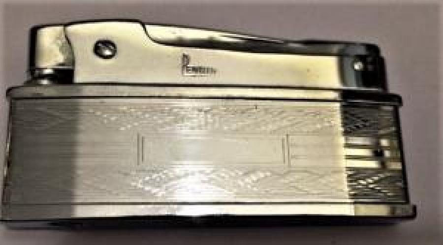 ALARKO YAZILI BENZİNLİ TAŞLI KUTUSUNDA PENGUIN ÇAKMAK  