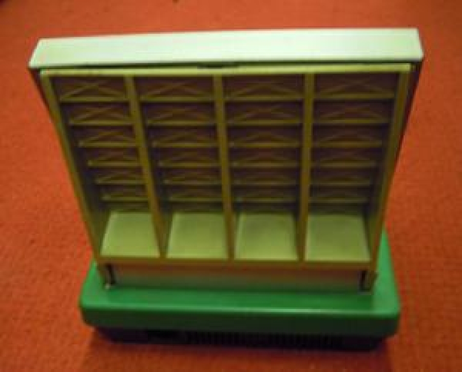 SONY SOLAR PC CHG RADYO BİLGİSAYAR ŞEKLİNDE GÜNEŞ ENERJİLİ RADYO 