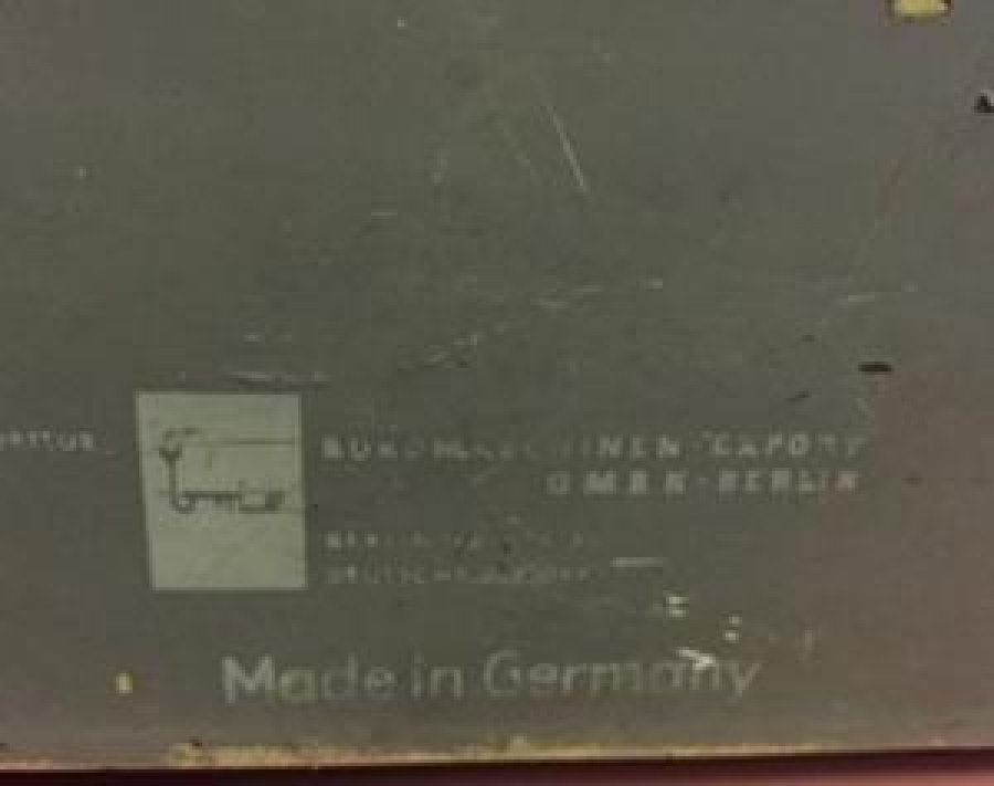 ALMAN MEKANİK METAL DAKTİLO F KLAVYE SORUNSUZ FAAL 