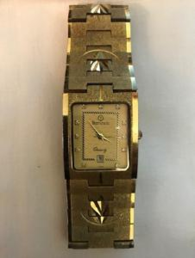 ALTIN KAPLAMA BETRAM STAINLESS STEELCASE BACK WATER RESISTANT BT-076 M